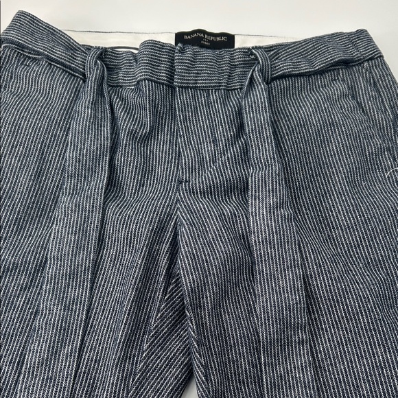 Banana Republic Men's Pinstriped Black Pants - Picture 15 of 16